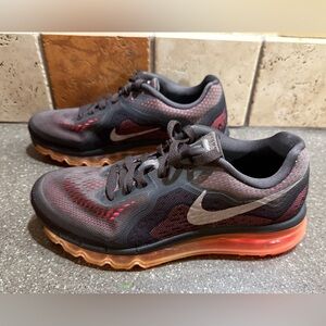 Nike Air Max Black and Red Athletic Shoes size 8